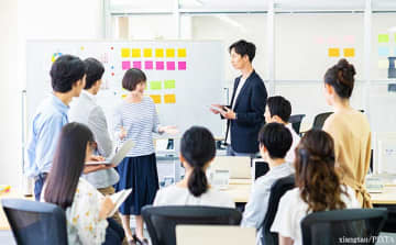 いいアイデアを考えられる人の共通点は？ 放送作家が語る視点のズラし方
