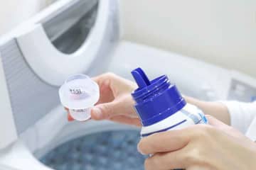 UVカット服に柔軟剤を使ってもいい？　柔軟剤の使いすぎには注意点も　プロが解説