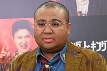 ポーカー大会出場の田中圭は「開き直った昭和スタイル」　アントニーが言及「勝新太郎さんみたい」