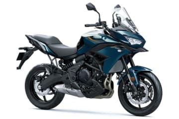 カワサキ、マルチパーパス『VERSYS 650』のカラーを一新した2026年モデルを発表