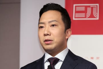 市川猿之助　リビングを洋風に改装…両親亡くなった“現場”で過ごす「ストレスフリーな日々」