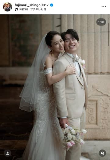 藤森慎吾、美しすぎる妻の顔を公開！…の裏で「どう考えても妻はブチギレてます！！」と真相を暴露