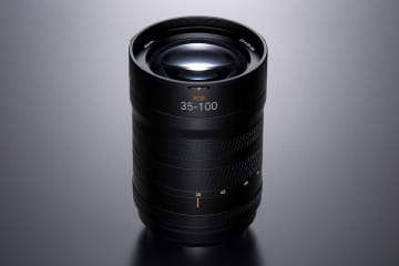 1億画素に対応する中判ミラーレス用の標準ズームレンズ「ハッセルブラッド XCD 2,8-4/35-100E」