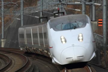 JR九州の新幹線が2日間乗り放題「JQ CARDおでかけネットパス」。カード会員限定、大人1万1300円から