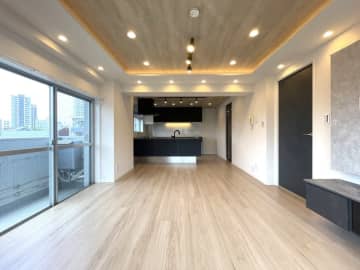 コープ高輪 6階｜「品川」駅徒歩7分。プリンスホテル至近の「高輪4丁目」アドレス。陽当たり・眺望良好な南西北3方角住戸。専用使用権付きトランクルームあり