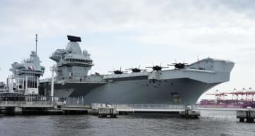 英空母、東京に入港　防衛協力推進、一般見学も予定