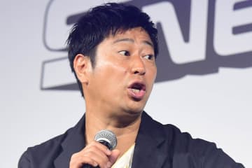 パンサー尾形貴弘　妻と訪れたジンギスカン店で向井とバッタリ「菅いないかな。。。」