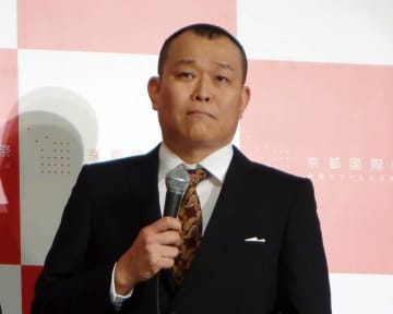 似非僧侶芸人・千原せいじのラジオが打ち切り！ 「いじめられっ子出身」をバカにした発言が原因か
