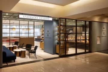スタバ“新しいスタイルのカフェベーカリー”が新宿に誕生！　イタリアのクロワッサンなど提供