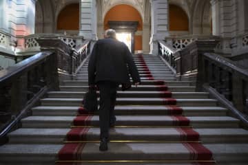「民主主義は富をもたらす」時代は終わったのか