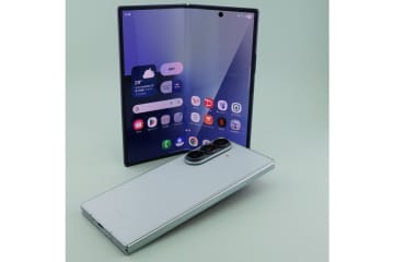 [法林岳之の「週刊モバイルCATCH UP」]「Galaxy Z Fold7」、驚くべき薄さと軽量化で進化した新世代のフォルダブルスマートフォン