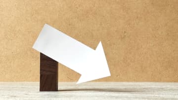 63歳で「繰上げ受給」すると、65歳からの受給より「生涯で200万円少なくなる」と言われました。本当でしょうか？