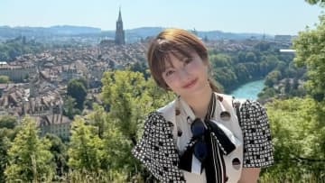 「どこの国でしょうか？」谷まりあ 家族旅行で訪れた絶景プライベート写真を大量公開！「まじで天使」「一緒に行きたい！」とファン悶絶