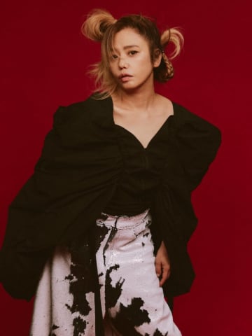 Chara、デビュー35周年イヤースタート。新曲「Lush Life」配信＋ラブソングベストアルバム発売決定＋ワンマンライブ追加公演決定も