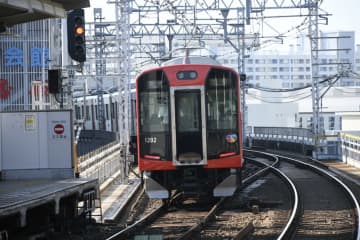 阪神1000系「新デザイン車両」最初の編成が運行開始