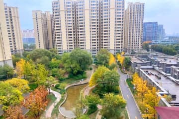 中国不動産大手の恒大が香港証券取引所で上場廃止に、借り入れの重圧に耐え切れず崩壊