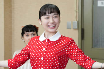 芦田愛菜が“黒柳徹子の青春時代”を熱演！24時間テレビ48ドラマスペシャル『トットの欠落青春記』明日夜9時50分ごろ放送