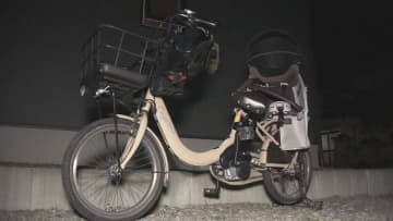 親子で3人乗りの自転車が車と衝突　7歳の小学生と41歳の母親が重傷、4歳の息子が軽傷　交差点で出合い頭に…道交法で小学生以上の子どもの自転車同乗は原則禁止