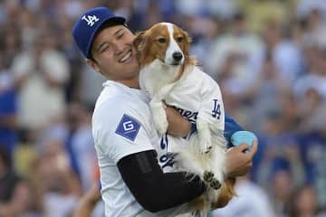 大谷が投稿→3分後にLAメディア反応　デコピン“最新ショット”に衝撃「覚えたのか」
