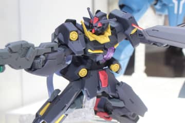 イノベイターによって再製造された黒いプルトーネ「HG 1/144 ガンダムプルトーネブラック」の3次予約がプレバンで受付中！【ガンダムベース撮り下ろし】