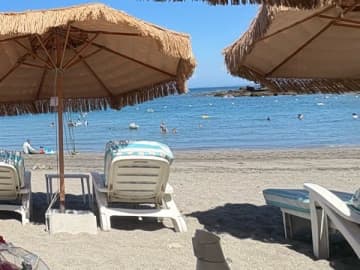 【三浦半島】1時間で行けるリゾート♪荒井浜海水浴場に日帰りプチ旅行！