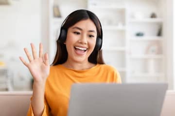 英語「Can you hear me clearly?」の意味って？
