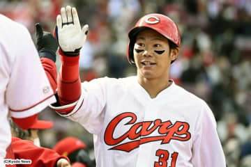 広島・坂倉将吾が好リードと2安打2打点の活躍で5連勝！平石氏「バッティングが良くなるとリード、守りも良くなるタイプ」