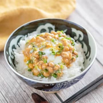 【納豆をもっとおいしく食べる方法】「まさかここまで化けるとは…」一度食べたらやみつきになる簡単アレンジレシピ3選