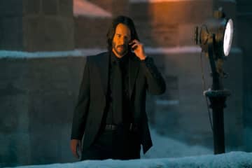 【未公開シーン】日本語で言葉を交わす、誰も知らないジョン・ウィックの姿『バレリーナ：The World of John Wick』特別映像