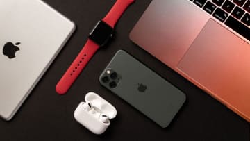 物価高でもiPhoneだけは手放せない!? Appleユーザーの本音調査