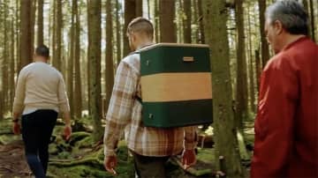 積み上げてたくさん運ぶ！ ピクニック用バックパック「The Nomad Box」