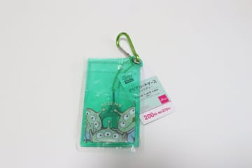 「実はダイソーで買った」っていうと驚かれる！100円じゃないけど…大満足なパスケース