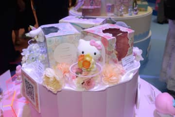 大人向けのかわいらしさとは？　BANDAI SPIRITSのフィギュア技術を結集した「mofamofy ハローキティ」【#東京おもちゃショー】