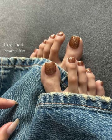 【40・50代】にオススメの「秋先取りフットネイル」