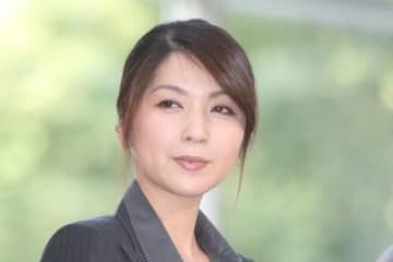 飯島直子が語る　山あり谷あり芸能人生「社長が金持って逃げた。何回も」