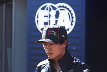 【Ｆ１】角田裕毅の〝妨害〟にボルトレート大激怒　チーム無線に交えた「暴言」が物議＆批判続出