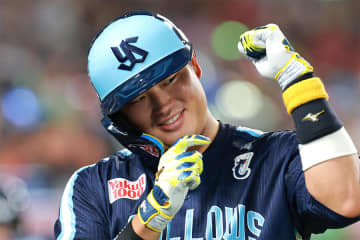 「村神様」の異次元パワー！ヤクルト村上 バックスクリーン3連発の大爆発