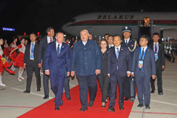 ベラルーシ大統領、天津到着