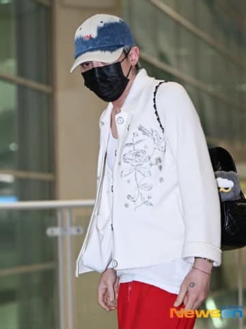 【PHOTO】BIGBANGのG-DRAGON、ワールドツアーのためアメリカLAへ出発