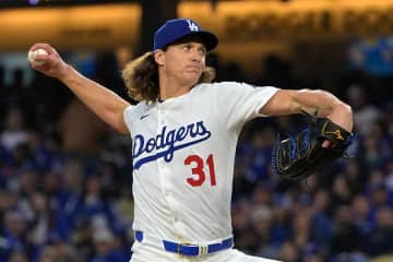 ドジャース先発に突如異変「まじか」「大丈夫？」　中継でも明らかな出血に心配の声