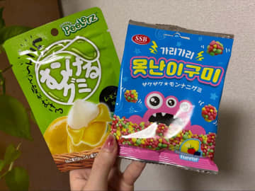 【驚き】こんなのも売ってるの!? 実は「ダイソーのお菓子コーナー」が優秀だった件【買いまくってみた】