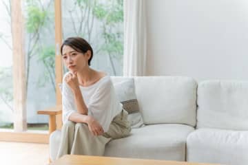 大学生の息子が、夏休みのバイト代「30万円」に！ 年収「103万円」を超えそうだけど、今年から“150万円”まで影響なしって本当ですか？ 2025年の「改正内容」を確認