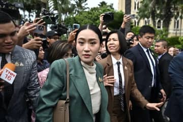 タイ憲法裁、首相の解任を命令　流出した電話音声が倫理基準違反と判断