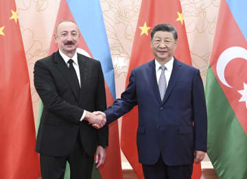 習近平主席、アゼルバイジャン大統領と会見