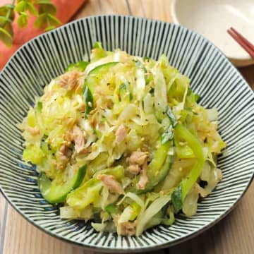 「これ作るためだけにキャベツ買ってきた」「箸休めにちょうどいい」冷蔵庫の常備菜に◎キャベツの簡単副菜レシピ