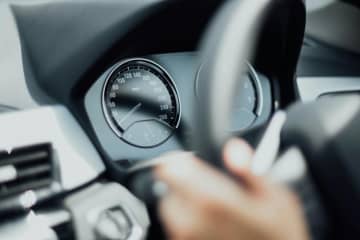 日本の運転免許制度が10月に改正、外国人観光客のレンタカー利用には影響なし―台湾メディア