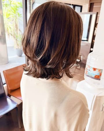 ＜40・50代の脱マンネリヘア＞後ろからもキレイ♡【大人ウルフ】猛プーッシュ！！