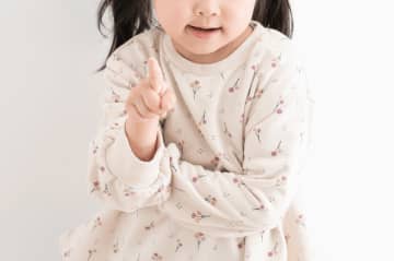 連続テレビ小説・あんぱん、１０９話目に突如『脚本家モチーフの少女』登場→”傍若無人ぶり”に視聴者困惑…ネットでも波紋広がる「今日のあんぱんマジでなんだったんだ…！？」「さすがに途中でチャンネル変えた」「脚本家自身の自慢としか思えない」