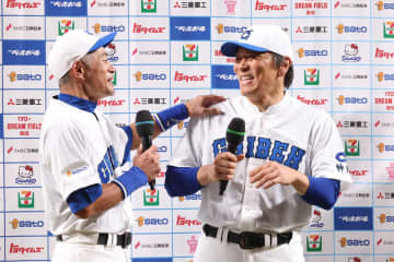 松井秀喜氏の巨人監督就任説にイチロー氏が〝待った〟「うちの大事な戦力なので」