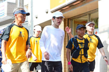 横山裕 105km完走…「24時間テレビ」マラソン継続か　前年〝やす子事件〟で日テレが施した対策